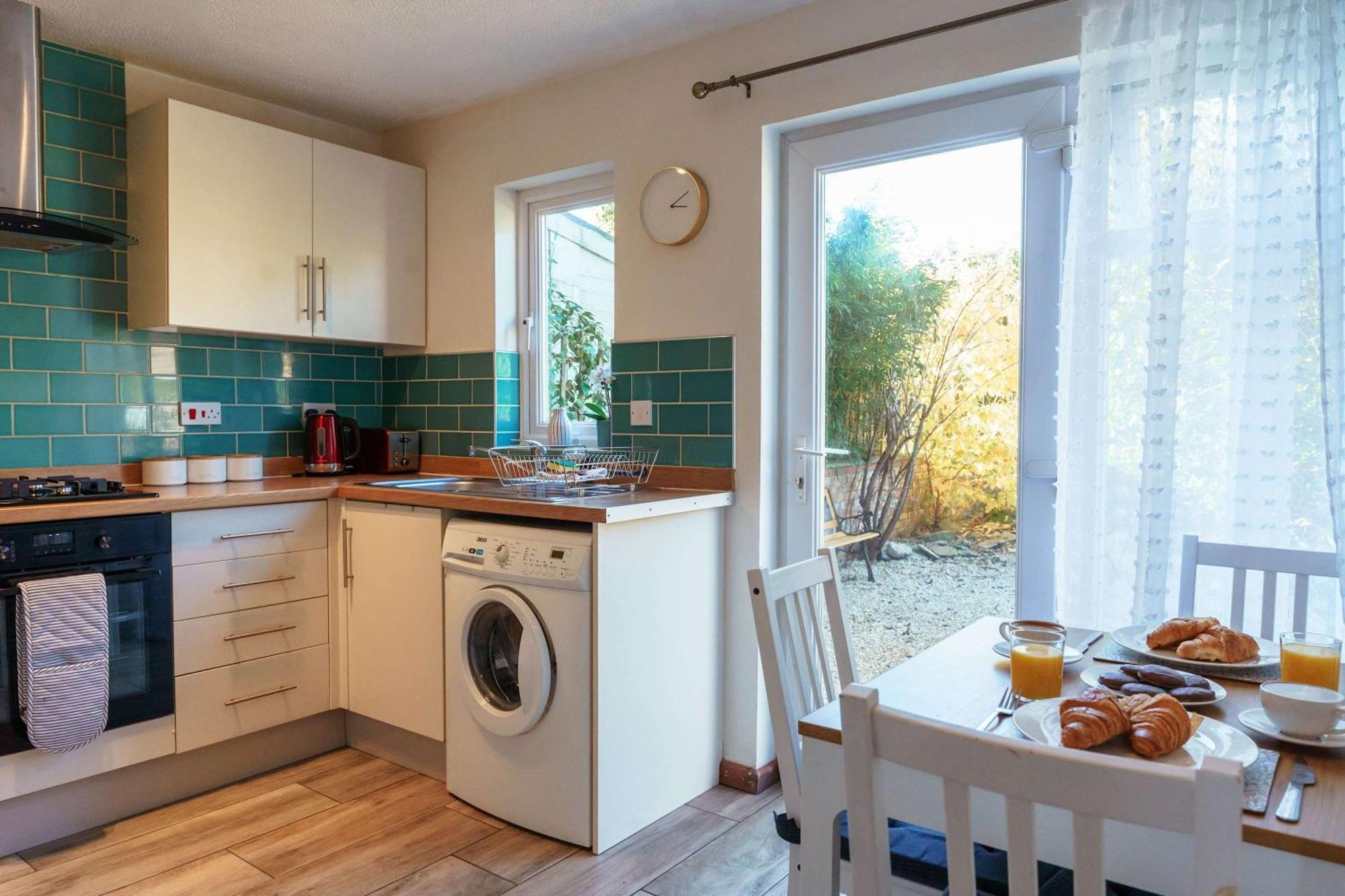 Burden Close Two Bedroom House With Garden Bristol